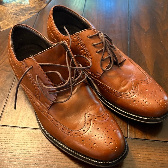 Unworn Dockers wingtip brogues - Picture 1 of 8